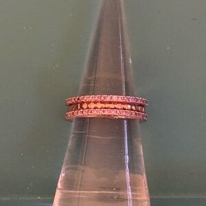 Elegant Rose Gold Ring with Sparkling Accents